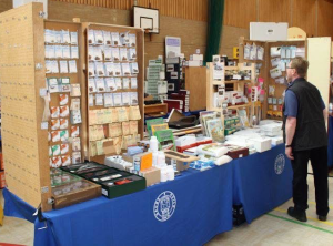 Stand-3